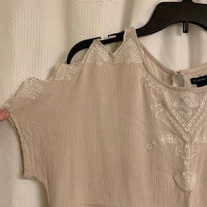 Cutout Sleeve Embroidered Top